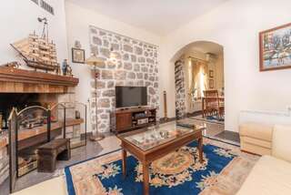 Апартаменты S&P City Center Apartments Котор Двухуровневые апартаменты-10